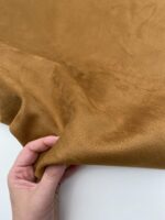 Calfskin - Imiteret kalveskind i genanvendt polyester, i farven bronze farvenummer 14