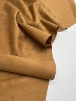 Calfskin - Imiteret kalveskind i genanvendt polyester, i farven bronze farvenummer 14